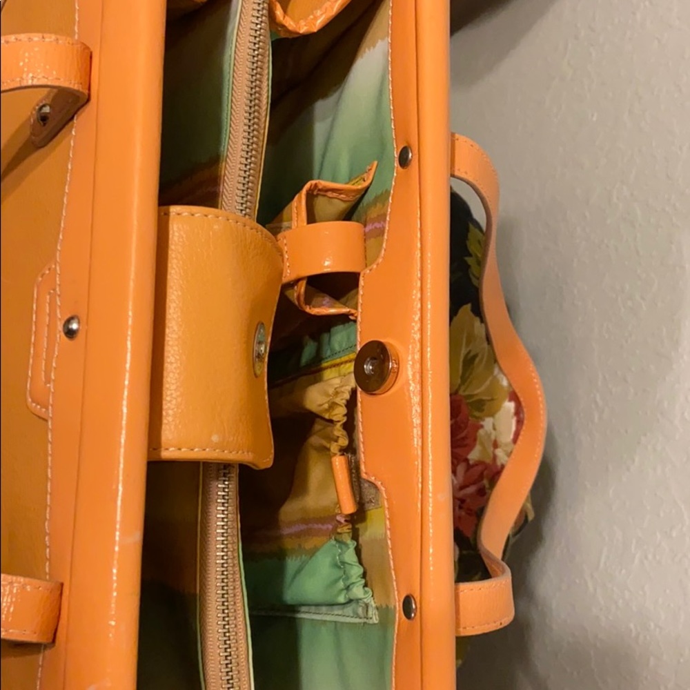 Maximum Handbag - image 3